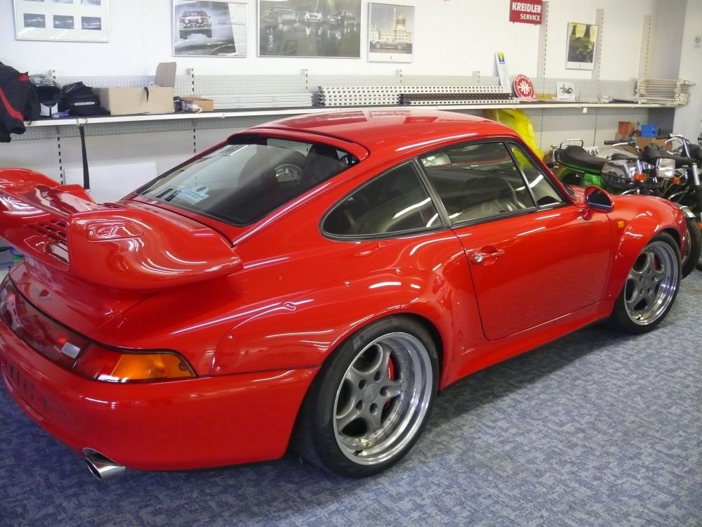 porsche gt2 detailing